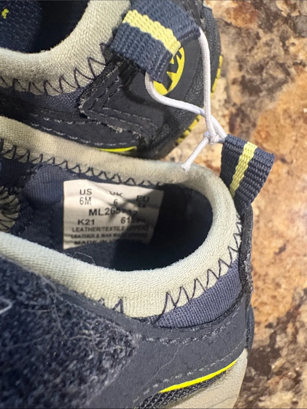 Merrell sturdy closed